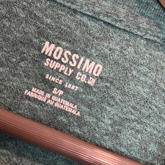 ‼️MAJOR SALE‼️ Mossimo Top - Picture 3 of 4